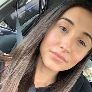 Meet your Posher, Mallory j